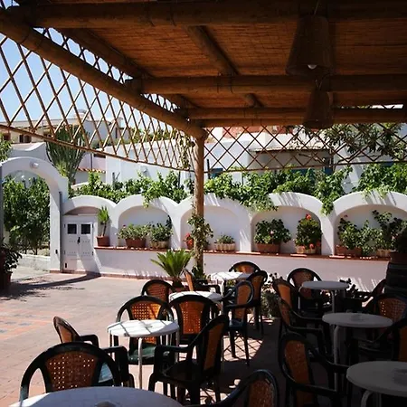 Cesotta Hotell Forio di Ischia