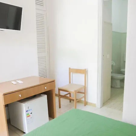 Cesotta Hotell 3*