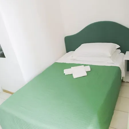 Hotell Cesotta 3*