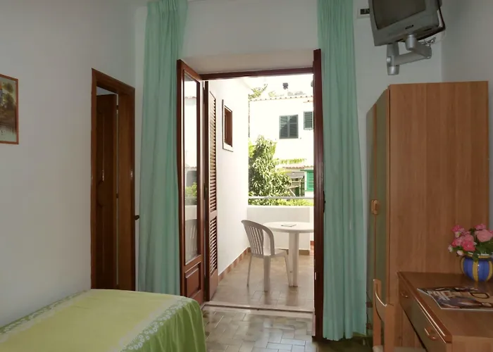 Cesotta ホテル Forio di Ischia